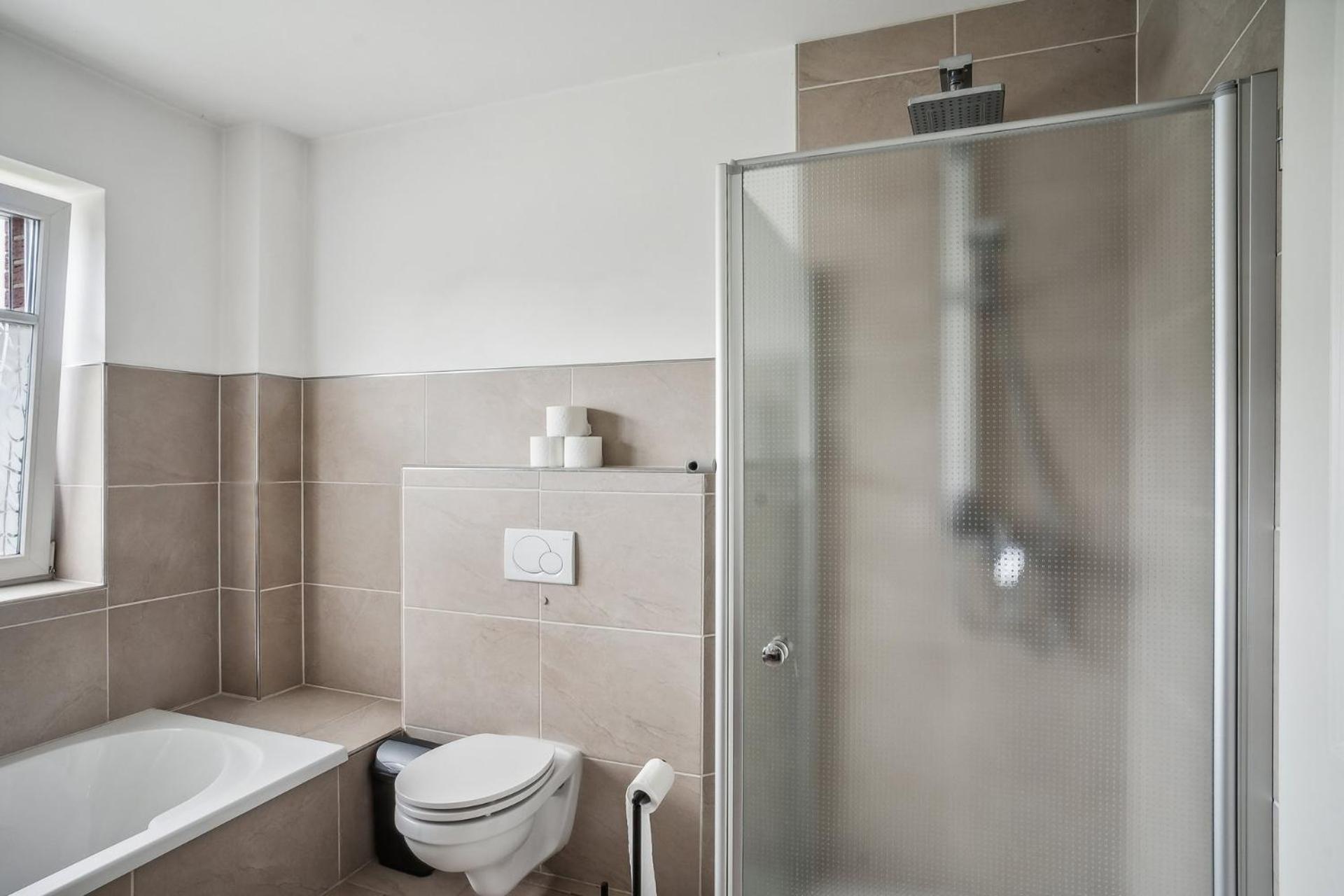 Apartment Oara Comfort Home, 160qm Mit Garten